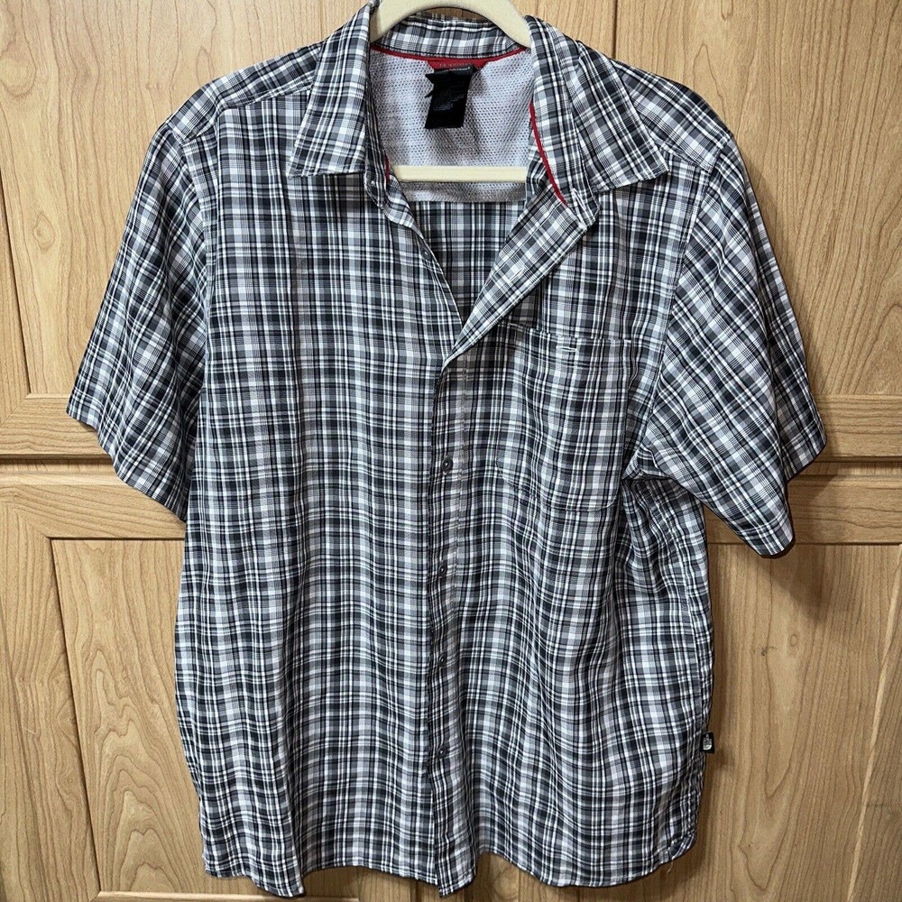 North Face Mens Sz Large Short Sleeve Button Up Plaid Woven Shirt Gray Plaid